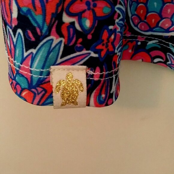 🌺🍍Simply Southern Off‑Shoulder Pineapple & Floral Top 🌺🍍 Navy • Size L - Picture 2 of 9